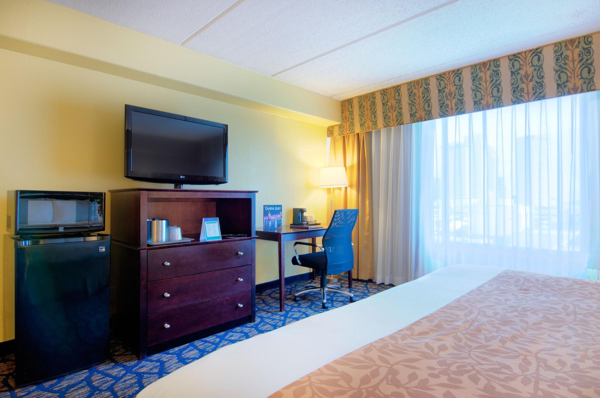 The Barrymore Hotel Tampa Riverwalk Exterior photo