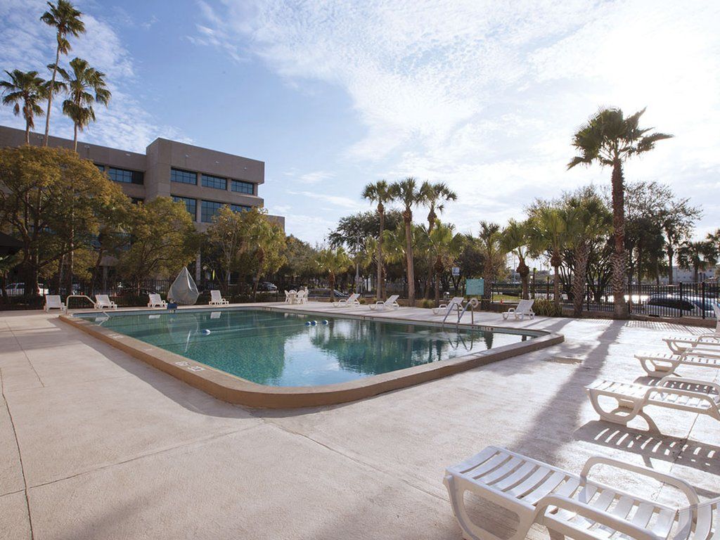 The Barrymore Hotel Tampa Riverwalk Exterior photo